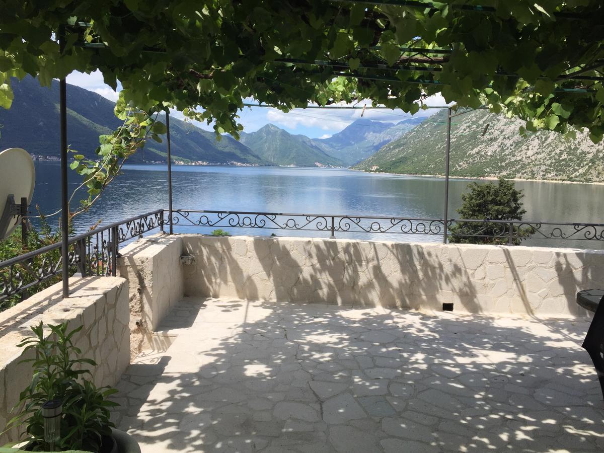 Apartment Terazza Di Ljuta Kotor Exteriör bild