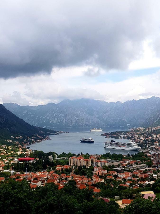 Apartment Terazza Di Ljuta Kotor Exteriör bild